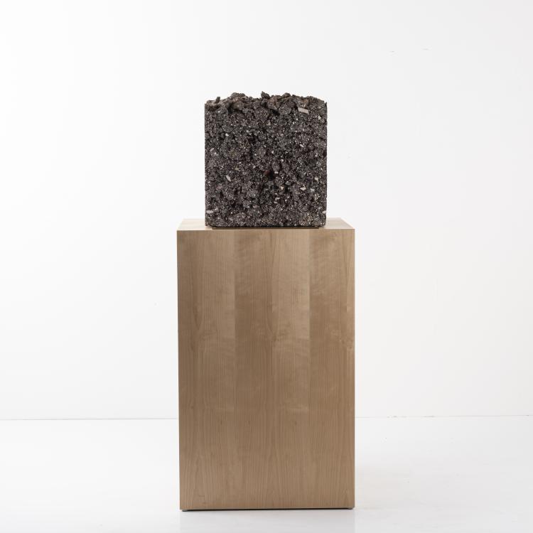 Hauptbild zu Objekt, 'Mutterboden Johannisberg', 2021, Jesse Magee, 163B 267