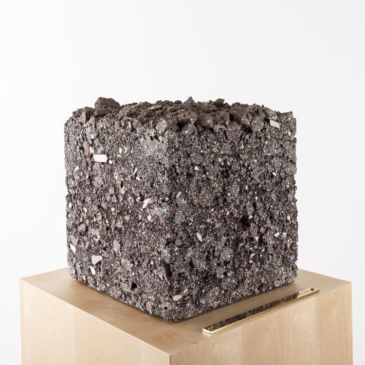 Bild 4 zu Objekt, 'Mutterboden Johannisberg', 2021, Jesse Magee, 163B 267