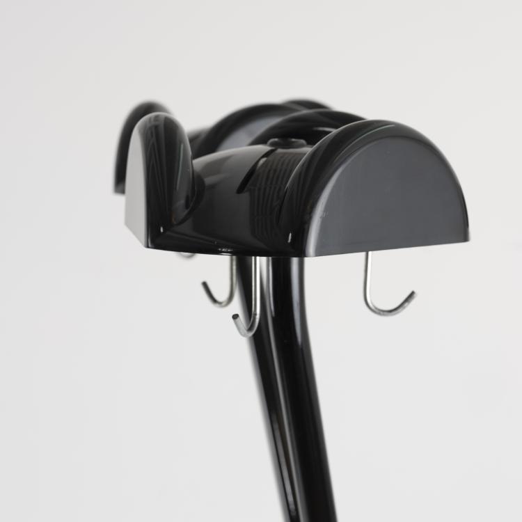 Bild 4 zu Objekt, 'Tricorno Tre' coat rack, 1977, Enzo Mari, Danese, Mailand, 163B 195