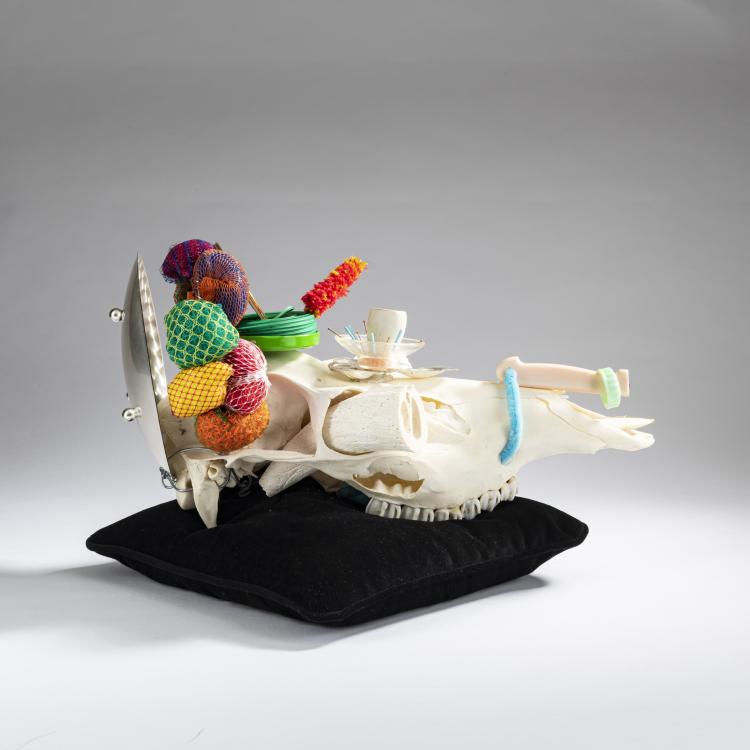 Bild 2 zu Objekt, Skulptur aus der Serie 'Soft Skulls', 2014, Helga Schmidhuber, 163B 261