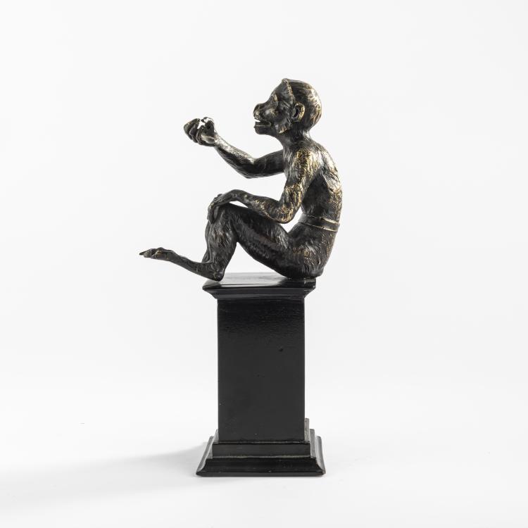 Hauptbild zu Objekt, Seated monkey, 17th century, Italien, 163B 150