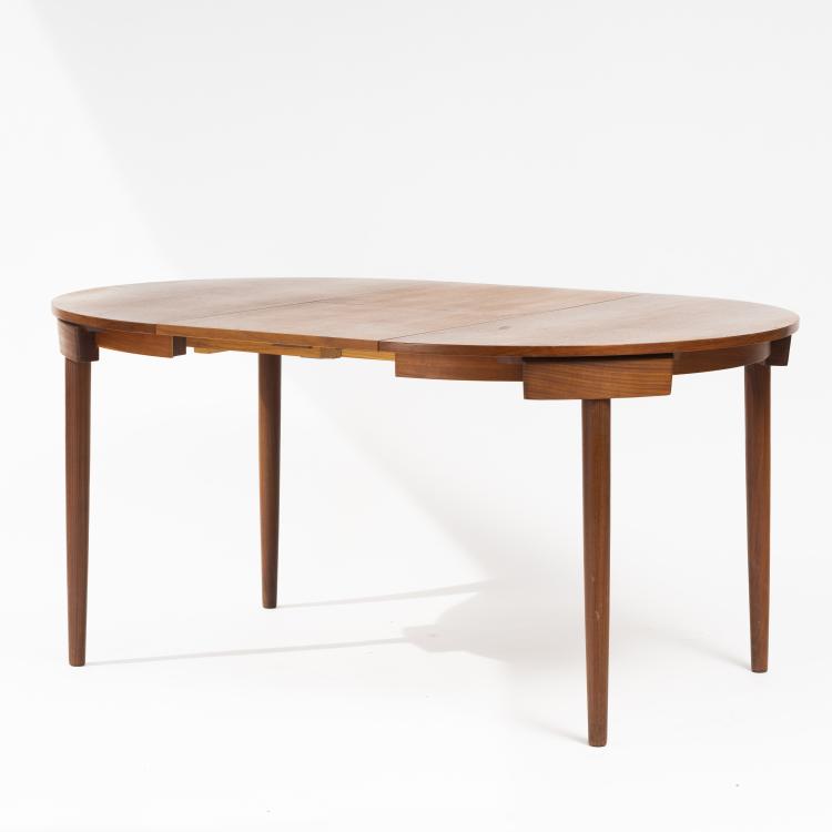 Bild 6 zu Objekt, Tisch mit vier St&uuml;hlen, 1962, Hans Olsen, Frem R&oslash;jle M&oslash;belfabrik, 163C 492