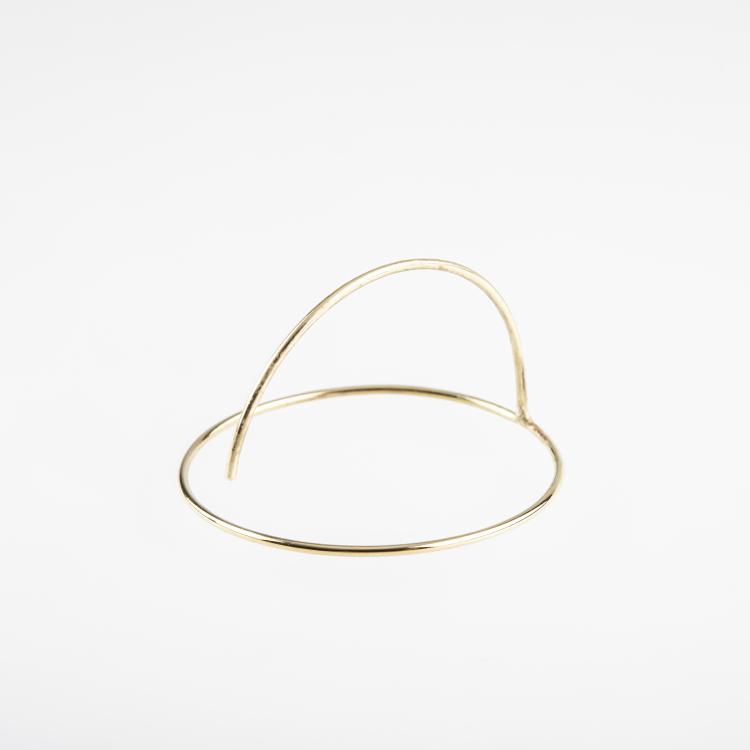 Bild 2 zu Objekt, Ein Ohrring '1 - 1/2', 1982, Herman Hermsen, 163E 809