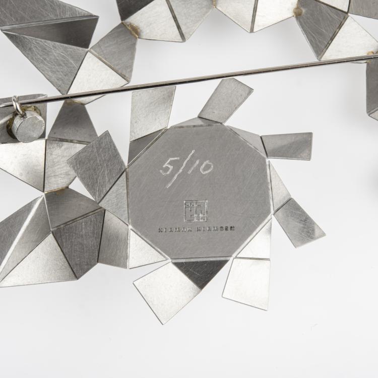 Bild 2 zu Objekt, 'Brilliant' brooch, 1989, Herman Hermsen, 163E 824