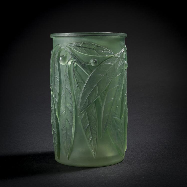 Bild 2 zu Objekt, Vase / Pinselhalter 'Laurier', 1922, Ren&eacute; Lalique, Lalique, Ren&eacute;, Wingen-sur-Moder, 162A 8