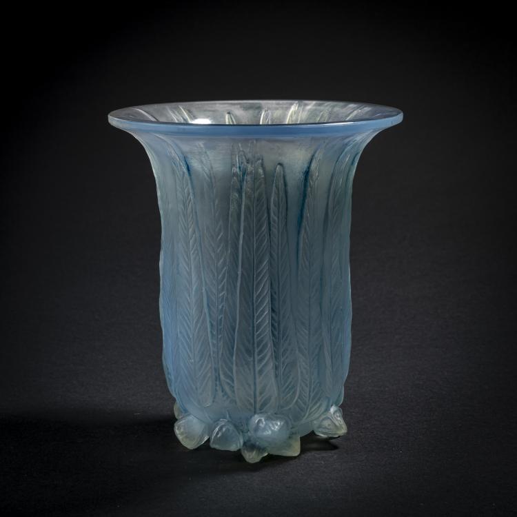 Hauptbild zu Objekt, 'Eucalyptus' vase, 1925, Ren&eacute; Lalique, Lalique, Ren&eacute;, Wingen-sur-Moder, 162A 14