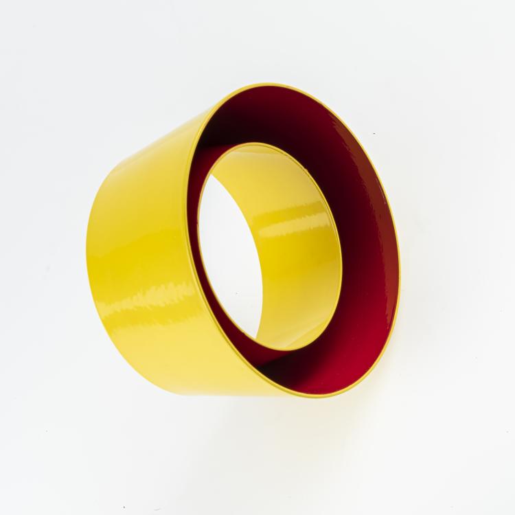 Bild 1 zu Objekt, Armreif aus der Serie 'Cones', 1986, Herman Hermsen, 163E 883