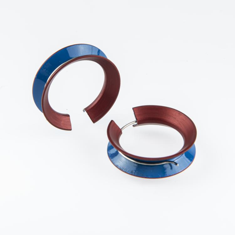 Bild 1 zu Objekt, Paar Ohrringe aus der Serie 'Cones', 1986, Herman Hermsen, 163E 895