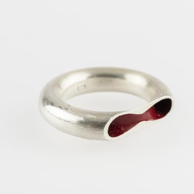 Bild 1 zu Objekt, 'Orgone' - 'CHP 01' ring, 1994, Marc Newson, Chi ha paura...?, 163E 996