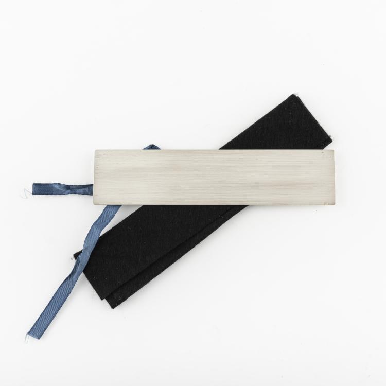 Hauptbild zu Objekt, 'Strip' - 'CHP 05' bracelet, 1995, Rolf Sachs, Chi ha paura...?, 163E 990