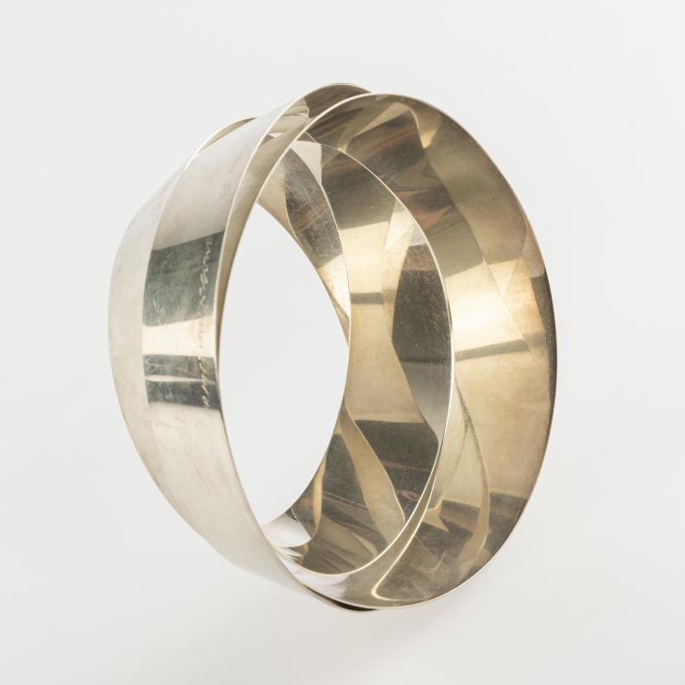 Hauptbild zu Objekt, 'The Circular Bracelet', 1975, Frans van Nieuwenborg,Martijn Wegman, 163E 966