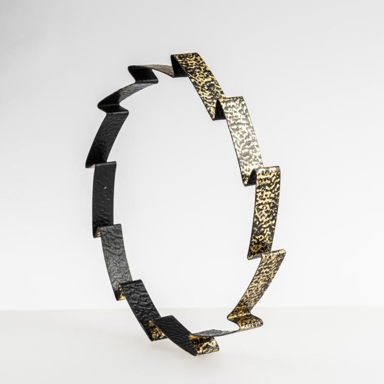 Bild 1 zu Objekt, Halsschmuck 'Zigzag 1', 1991, Maria Hees, 163E 910
