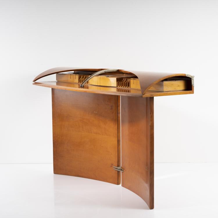 Bild 2 zu Objekt, 'Butterfly' desk, 1988, Jaime Tresserra, Tresserra Collection, Madrid, 163C 562
