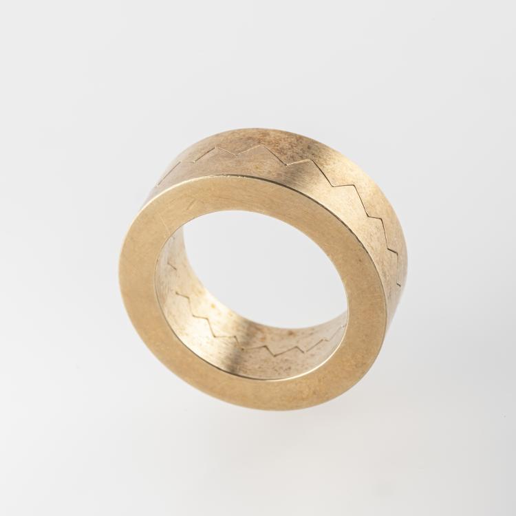 Bild 1 zu Objekt, 'Compatible Partner Ring', 1992, Wilhelm Tasso Mattar,Johannes Oppermann,Gabriela Felgentr&auml;ger, 163E 1024