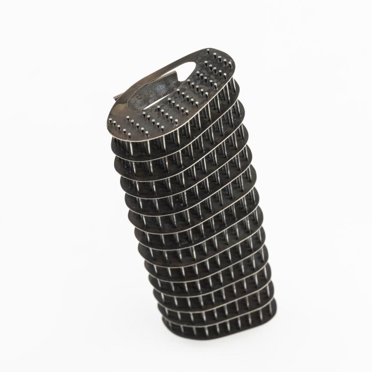 Bild 3 zu Objekt, Brooch, 1988, Anna Fraling-Thorn, 163E 1016