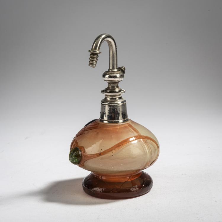 Bild 2 zu Objekt, 'Tournesol' spray bottle, 1898, Emile Gall&eacute;, Gall&eacute;, Emile, Nancy, 162B 144