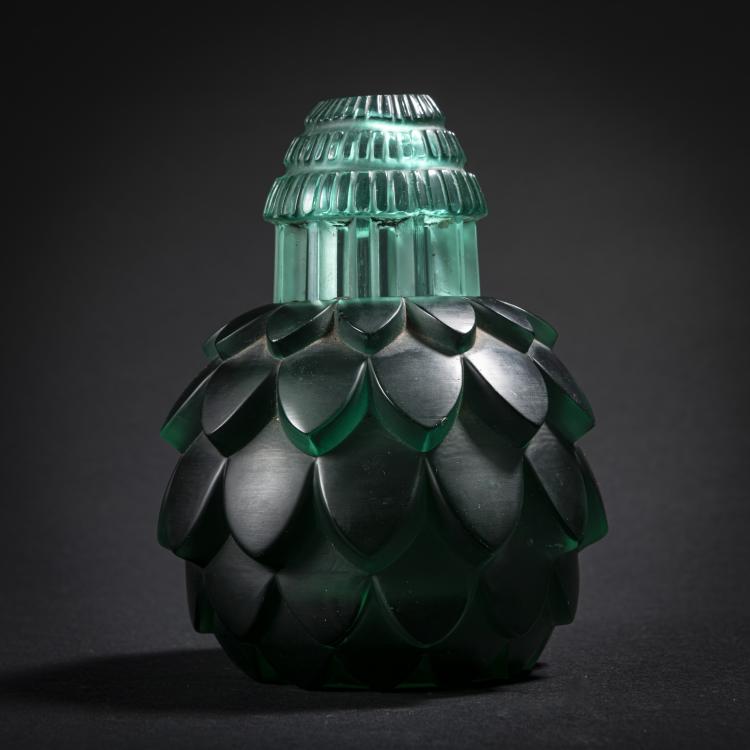 Hauptbild zu Objekt, Lampe Berger 'Artichaut', 1927, Ren&eacute; Lalique, Lalique, Ren&eacute;, Wingen-sur-Moder, 162A 19