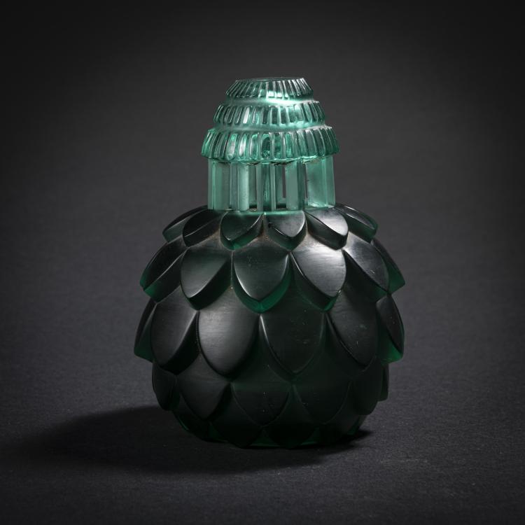 Bild 1 zu Objekt, Lampe Berger 'Artichaut', 1927, Ren&eacute; Lalique, Lalique, Ren&eacute;, Wingen-sur-Moder, 162A 19