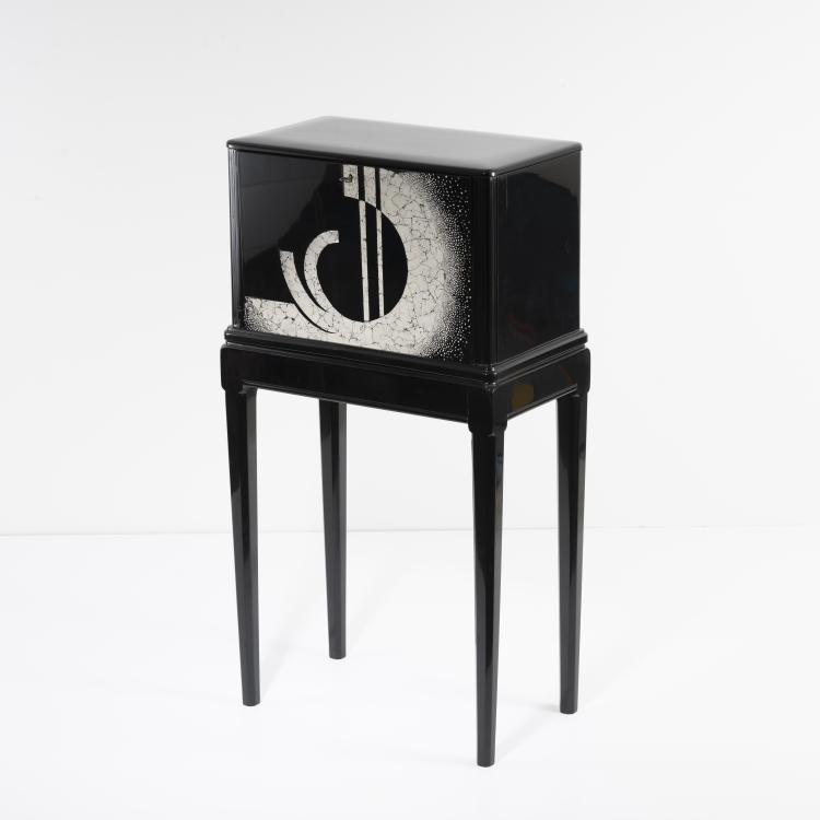 Bild 6 zu Objekt, Collector's cabinet, c. 1928, Jean Dunand (in the style of), Dunand, Jean (im Stile von), 162C 323