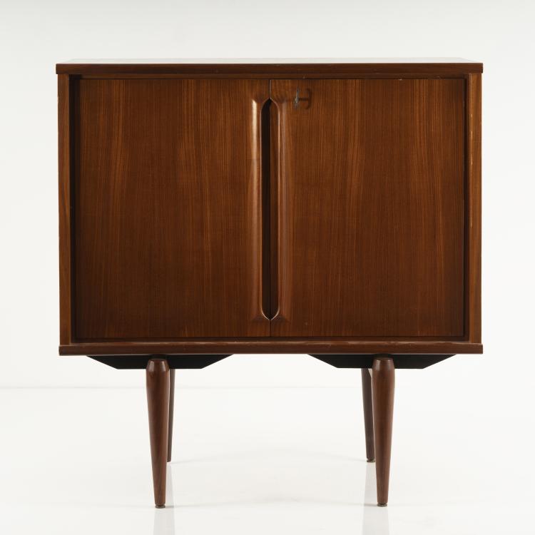 Hauptbild zu Objekt, Kleiner Schrank, um 1960, D&auml;nemark, 163C 485