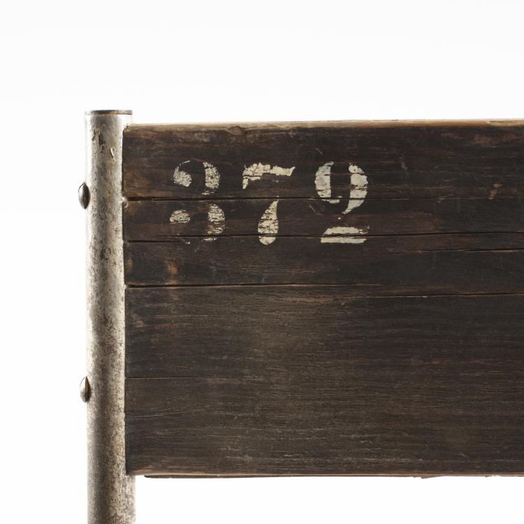 Bild 1 zu Objekt, Klappstuhl 'Volkshaus Probstzella', 1927/28, Alfred Arndt, Schlosserei Itting, Propstzella, 163A 14