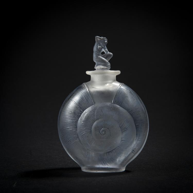 Hauptbild zu Objekt, Flacon 'Amphitrite', 1920, Ren&eacute; Lalique, Lalique, Ren&eacute;, Combs-la-Ville oder Wingen-sur-Moder, 162A 3
