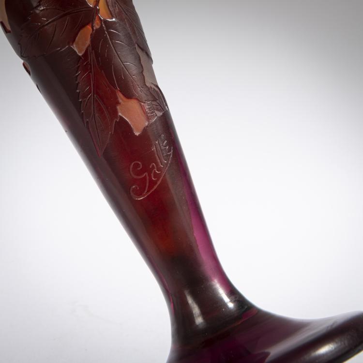 Bild 3 zu Objekt, Tall 'Eglantines' vase, 1925-36, Emile Gall&eacute;, Gall&eacute;, Etablissements, Nancy, 162B 177
