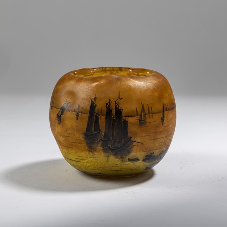 Hauptbild zu Objekt, Vase 'Voiliers, soleil couchant', 1910, Nancy Daum Fr&egrave;res, Daum Fr&egrave;res, Nancy, 162B 113