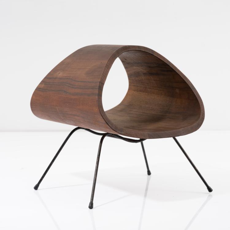 Hauptbild zu Objekt, Zeitungsablage, um 1955, Carl Aub&ouml;ck, Werkst&auml;tte Carl Aub&ouml;ck, Wien, 163C 439