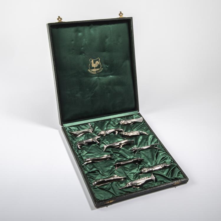 Hauptbild zu Objekt, 12 knife rests, c. 1925, Christofle, Paris, 162C 369