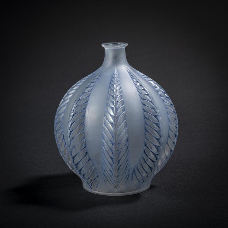 Hauptbild zu Objekt, 'Malines' Vase, 1924, Ren&eacute; Lalique, Lalique, Ren&eacute;, Wingen-sur-Moder, 162A 11