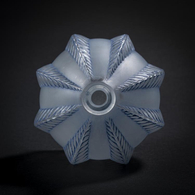Bild 2 zu Objekt, 'Malines' Vase, 1924, Ren&eacute; Lalique, Lalique, Ren&eacute;, Wingen-sur-Moder, 162A 11