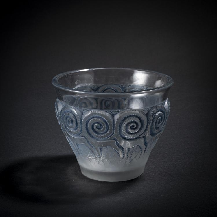 Bild 2 zu Objekt, 'Rennes' vase, 1933, Ren&eacute; Lalique, Lalique, Ren&eacute;, Wingen-sur-Moder, 162A 36