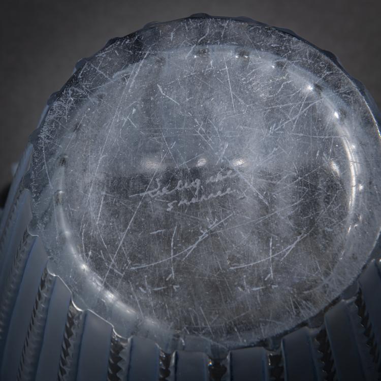 Bild 3 zu Objekt, 'Royat' vase, 1936, Ren&eacute; Lalique, Lalique, Wingen-sur-Moder, 162A 38