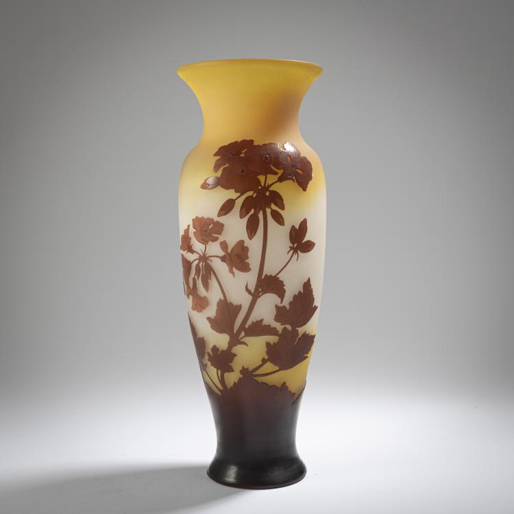 Hauptbild zu Objekt, Vase 'G&eacute;ranium', 1908-20, Emile Gall&eacute;, Gall&eacute;, Etablissements, Nancy, 162B 159