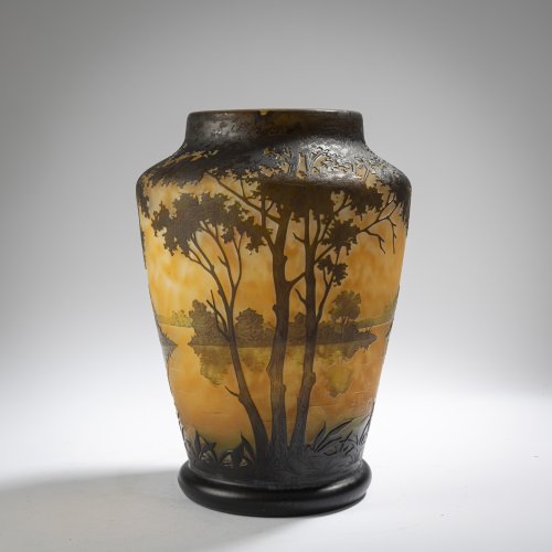 'Paysage lacustre' vase, c. 1910