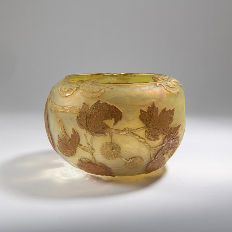 Bild 1 zu Objekt, Vase 'Aurore, Platanes', 1893, Nancy Daum Fr&egrave;res,Jacques Gruber, Daum Fr&egrave;res, Nancy, 162B 65