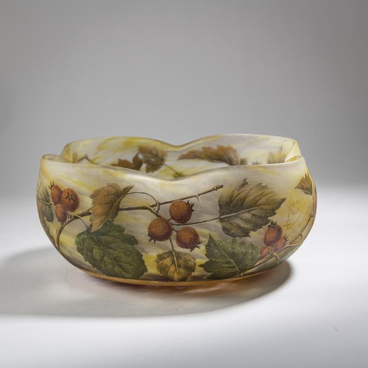 Bild 2 zu Objekt, 'Sorbiers' bowl, c. 1903, Henri Berg&eacute; (attributed),Nancy Daum Fr&egrave;res (attributed), Daum Fr&egrave;res, Nancy, 162B 92