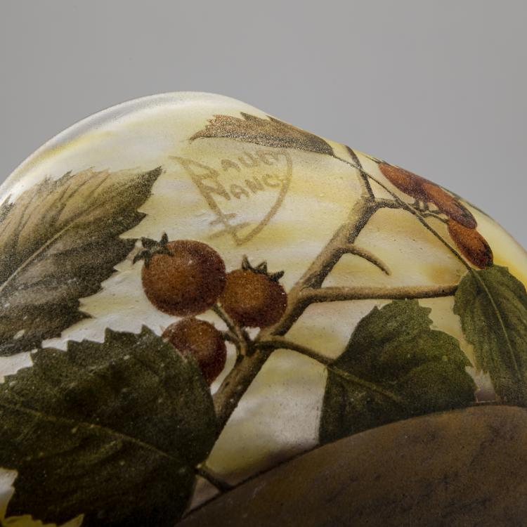 Bild 3 zu Objekt, 'Sorbiers' bowl, c. 1903, Henri Berg&eacute; (attributed),Nancy Daum Fr&egrave;res (attributed), Daum Fr&egrave;res, Nancy, 162B 92