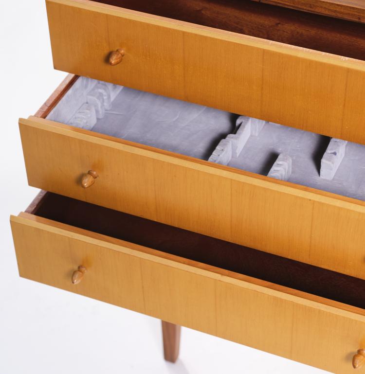 Bild 4 zu Objekt, '312' cutlery cabinet, 1958, Rudolf Frank (attributed), Vereinigte Werkst&auml;tten, M&uuml;nchen, 163A 84