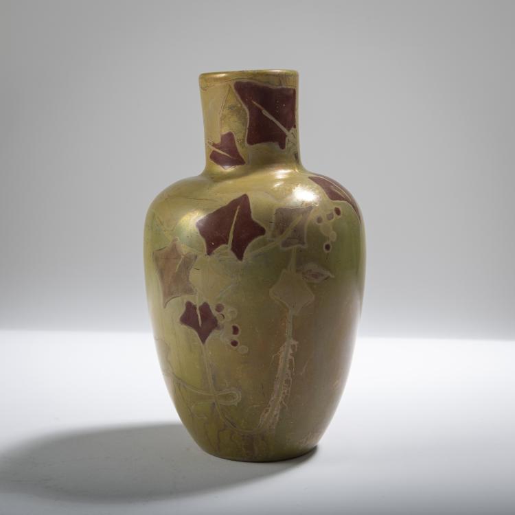 Bild 1 zu Objekt, Vase 'Lierre', um 1900, Am&eacute;d&eacute;e de Caranza,Jeanne Duc, Caranza, Am&eacute;d&eacute;e de; Duc, Jeanne, 162B 59