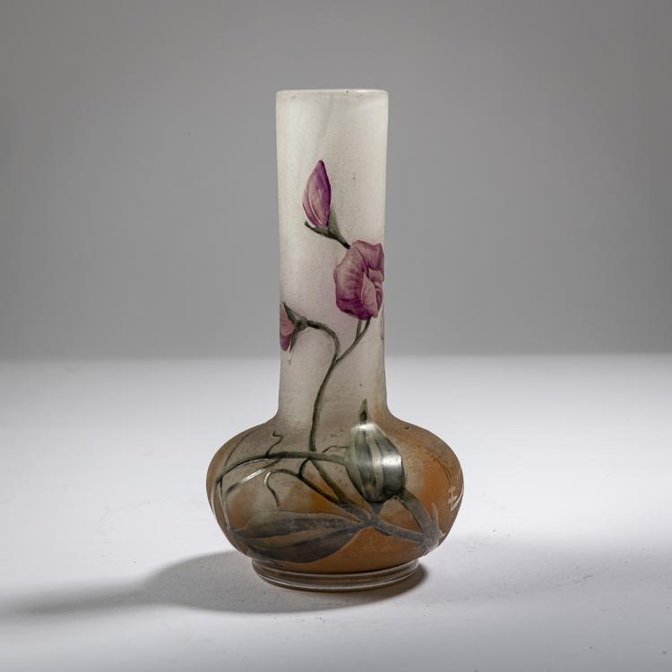 Hauptbild zu Objekt, Kleine Stangenvase 'Pois de Senteur', 1910, Nancy Daum Fr&egrave;res, Daum Fr&egrave;res, Nancy, 162B 96