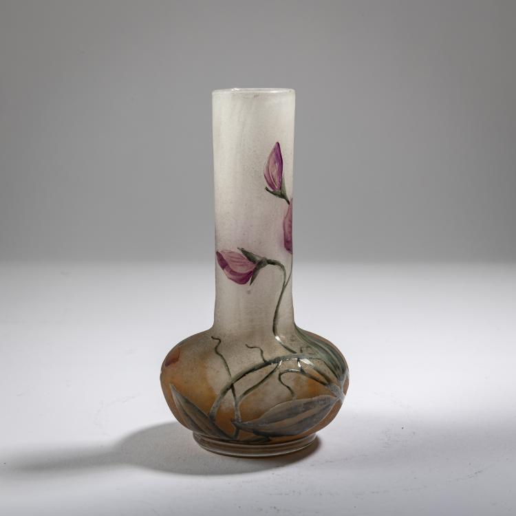 Bild 2 zu Objekt, Kleine Stangenvase 'Pois de Senteur', 1910, Nancy Daum Fr&egrave;res, Daum Fr&egrave;res, Nancy, 162B 96