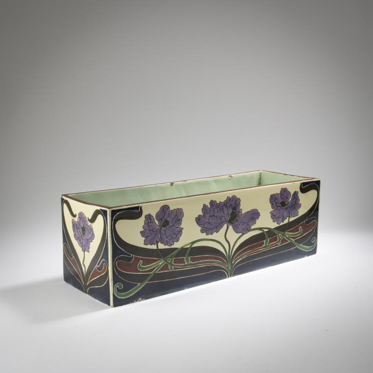 Bild 1 zu Objekt, Flower box, c. 1898, Carl Sigmund Luber, Schwarz, J. von, N&uuml;rnberg, 162C 516