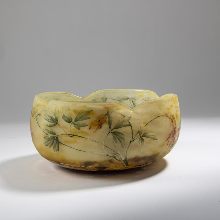 Bild 2 zu Objekt, Schale 'Ancolies', um 1910, Nancy Daum Fr&egrave;res, Daum Fr&egrave;res, Nancy, 162B 122