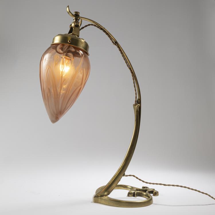 Bild 2 zu Objekt, Table light, c. 1910, Benson, WAS, London, 162C 366