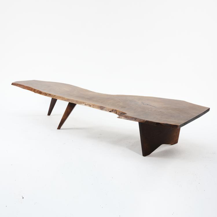 Bild 4 zu Objekt, Sofatisch 'Slab I', 1940er Jahre, George Nakashima, Nakashima Studios, New Hope, Pennsylvania, 163C 504