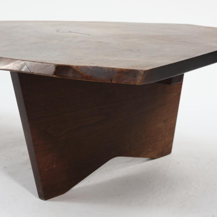 Bild 10 zu Objekt, Sofatisch 'Slab I', 1940er Jahre, George Nakashima, Nakashima Studios, New Hope, Pennsylvania, 163C 504
