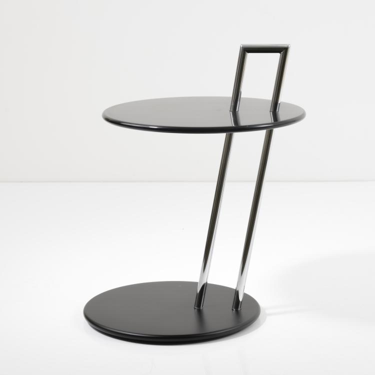 Hauptbild zu Objekt, Side table 'E-97', c. 1925-30, Eileen Gray, Vereinigte Werkst&auml;tten, M&uuml;nchen, 163C 403