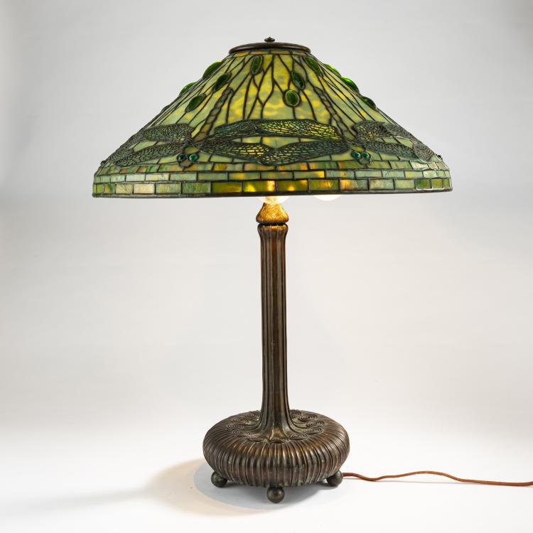 Bild 1 zu Objekt, 'Dragonfly' table lamp, 1899, Clara Driscoll,Louis C. Tiffany, Tiffany Studios, New York, 162B 277